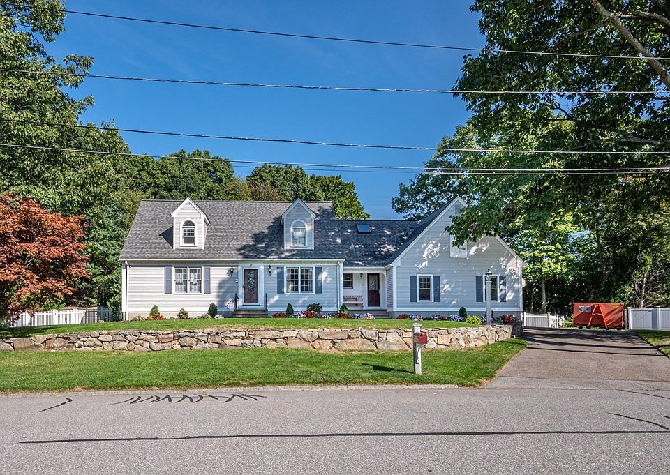 24 Woodridge Rd, Milford, MA 01757 Zillow
