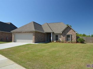 20017 Pecan Hill Dr, Zachary, LA 70791