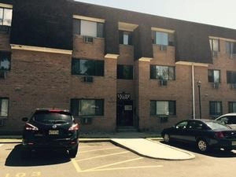 1st image of 731-733 BELLEVILLE AVE A15 #A 15