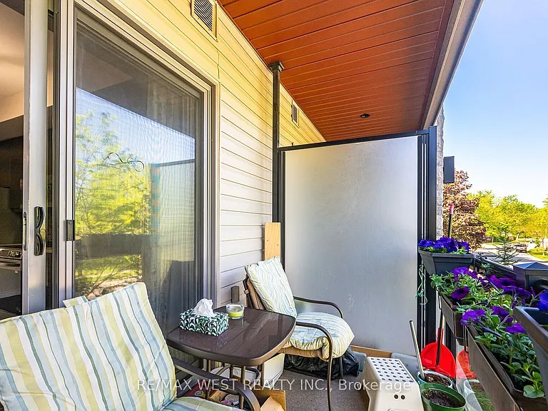 570 Lolita Gdns #209 — Photo 12