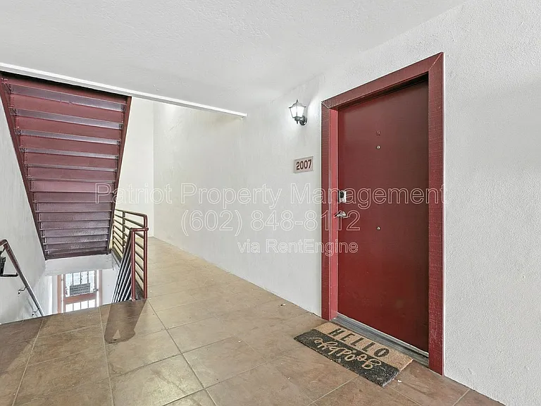 1005 E 8th St #2007 — Photo 2