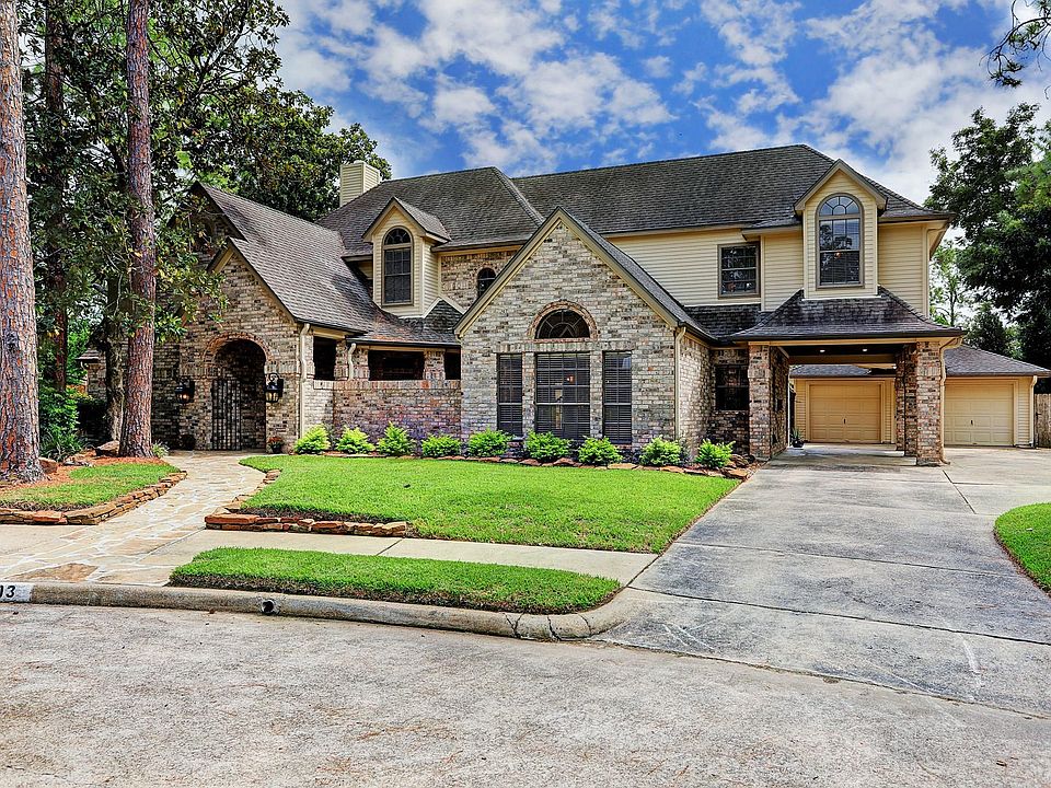 1st image of 2203 Meadow Gardens Dr