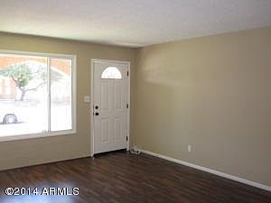 3rd image of 3220 W Sahuaro Dr