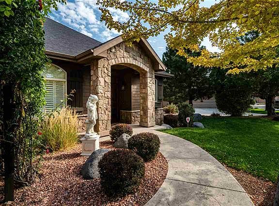 5th image of 2262 Cortina Ct