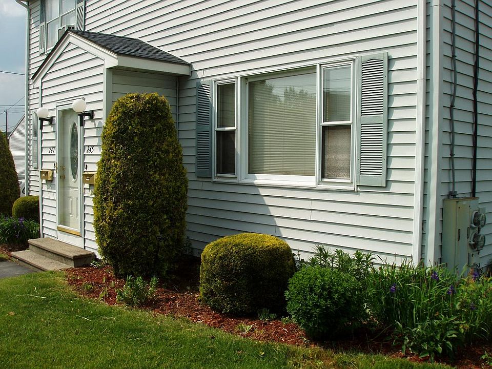 2nd image of 245 Hazelton St