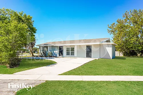 1633 Hayworth Rd Photo 1