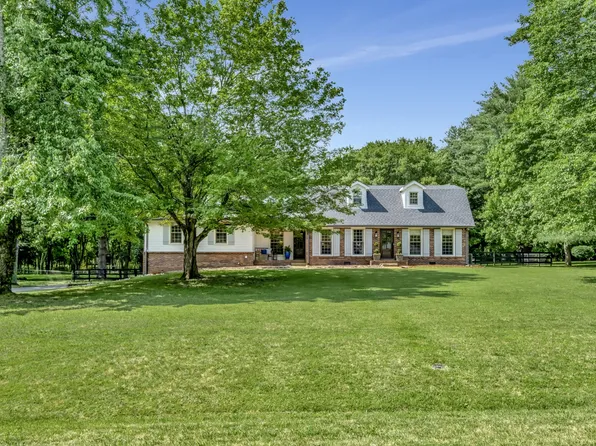 2203 Creekside Ct, Franklin, TN 37064