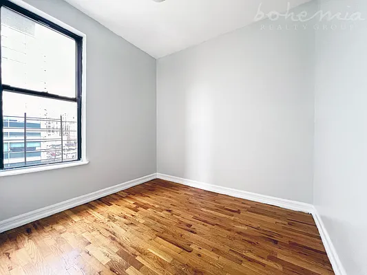 Rented by Bohemia Realty Group | media 21