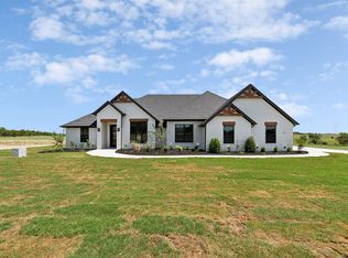 6072 Cates Ranch Dr, Godley, TX 76044