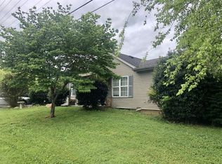 1305 S Dry Valley Rd, Cookeville, TN 38506