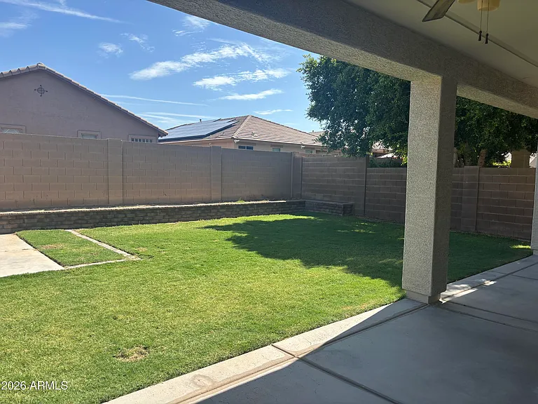 18045 W Carol Ave — Photo 9