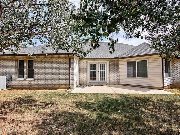 5th image of 217 Covala Dr