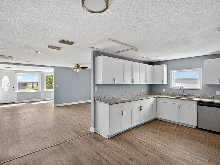 5801 Virginia Ave — Photo 20
