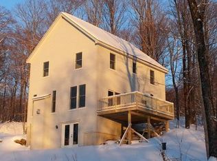 93 Snow Pond Rd, Richmond, VT 05477