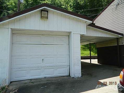 Garage & Carport