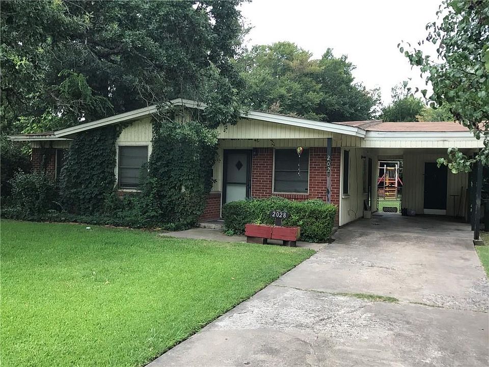 1st image of 2028 Bowie Dr