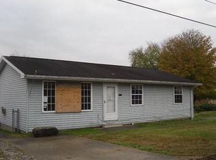 206 Cherry St, Eleanor, WV 25070