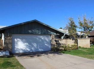 3844 W Mauna Loa Ln, Phoenix, AZ 85053