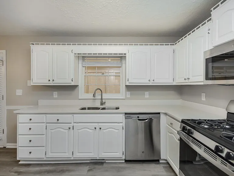 9245 Tara Dr SW — Photo 9