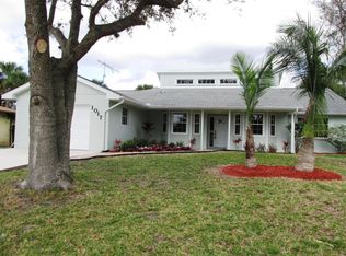 1017 SW Dalton Ave, Port Saint Lucie, FL 34953