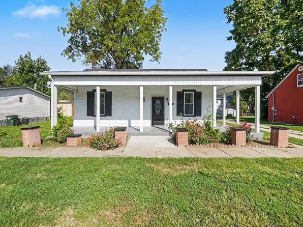 108 W Seminary St, Vevay, IN 47043
