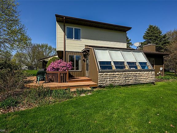 3rd image of 619 Oakhaven Dr