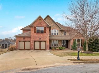 5230 S Shadow Valley Ct, Rogers, AR 72758