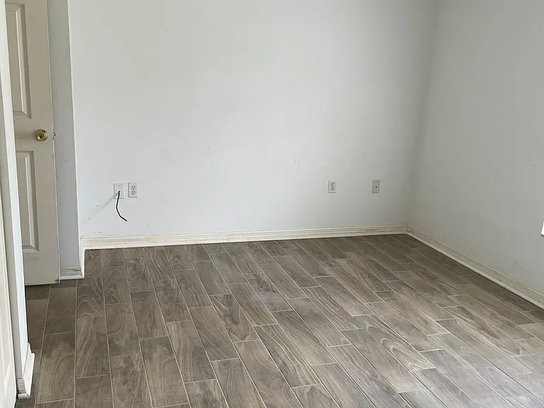 4230 Arcadia Ave — Photo 17