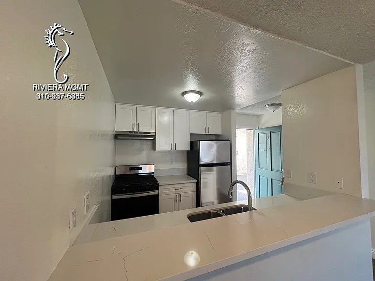 13432 S. Vermont Avenue — Photo 3