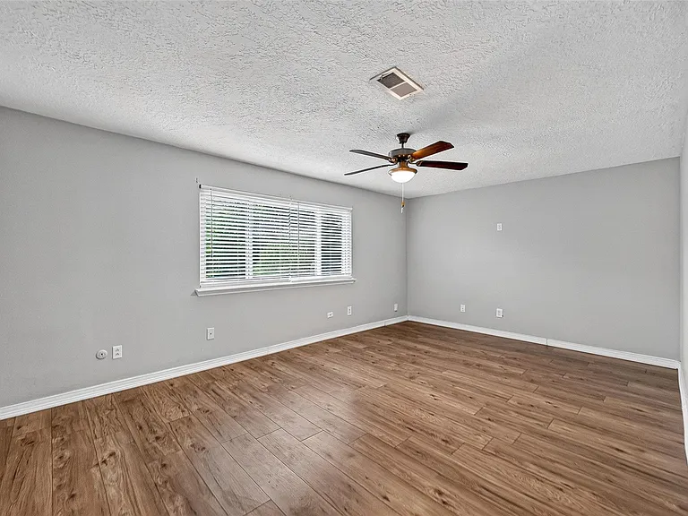 19610 San Gabriel Dr — Photo 29