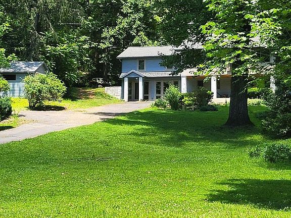 5th image of 16908 Snyders Landing Rd