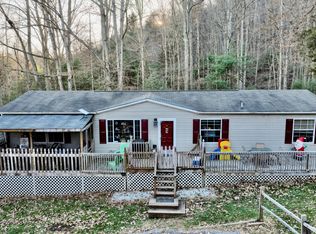 968 Jones Mountain Rd, Caldwell, WV 24925
