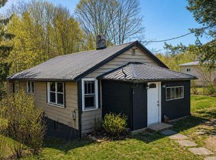 1358 Crellin Underwood Rd, Oakland, MD 21550