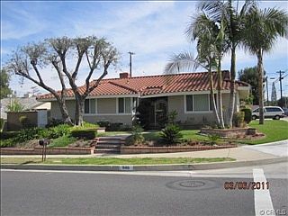 1st image of 946 S Hollenbeck St
