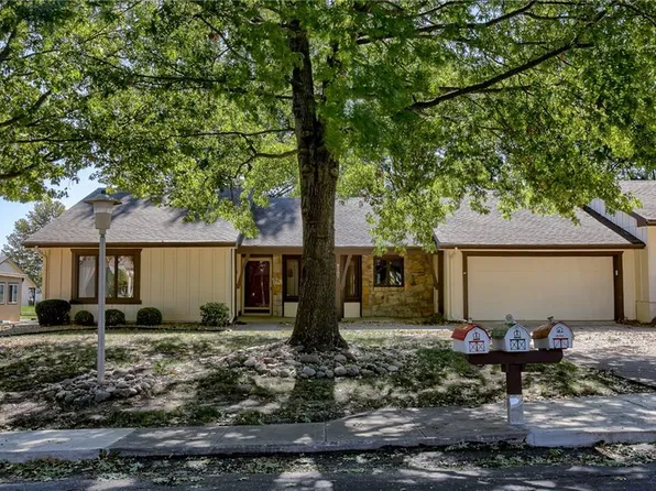 8207 E 189th Ter, Belton, MO 64012
