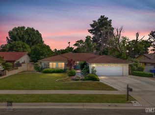 7025 Elias Ave, Bakersfield, CA 93308