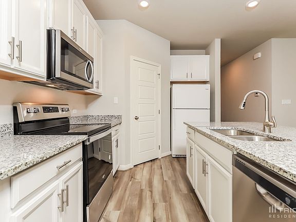 5th image of 5535 Shasta Pl