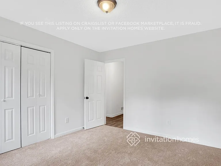 1790 Blackwillow Dr — Photo 17