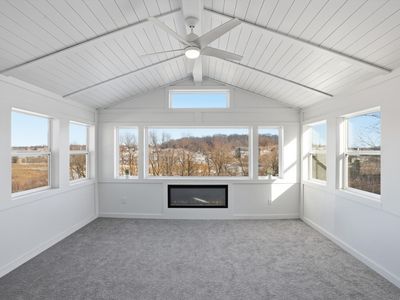 1525 Hemlock Way, Chanhassen, MN, 55317