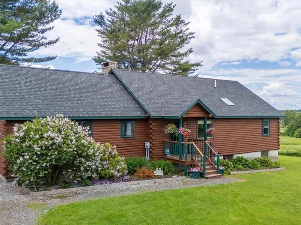 22 Oyster River Road, Thomaston, ME 04861