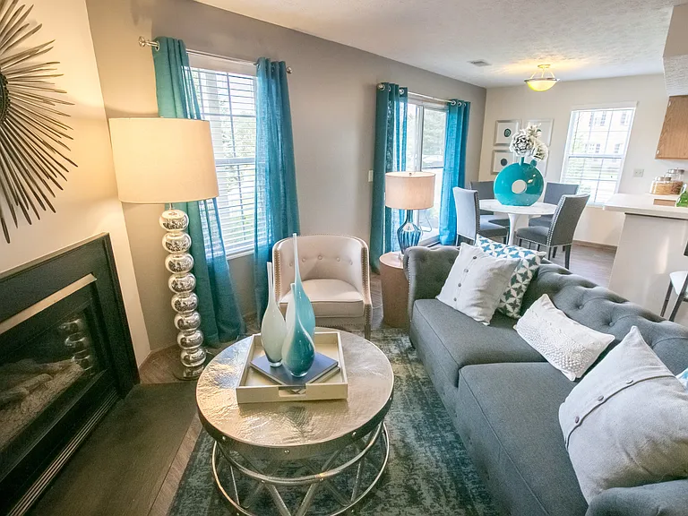 Perimeter Lakes Apartments — Photo 38