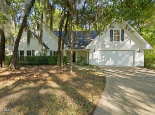 4 Meadowlark St, Beaufort, SC 29907