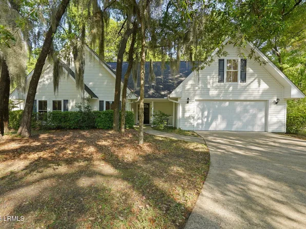 4 Meadowlark St, Beaufort, SC 29907