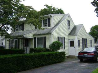 35 Kirk Dr, Pawtucket, RI 02861