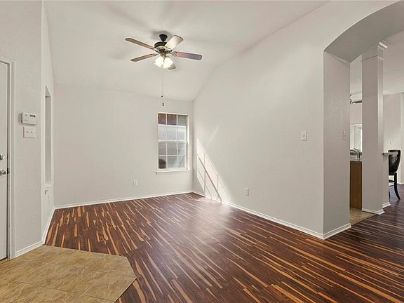 2nd image of 5716 Calf Creek Dr