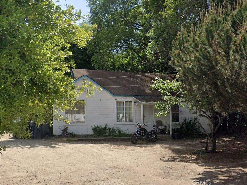 1st image of 2100 Chanticleer Ave