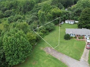 1916 & 1920 Mark Ct, Spartanburg, SC 29301