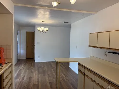 3040 Viewcrest Pl — Photo 10