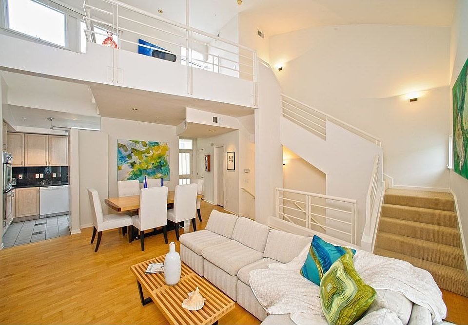 1st image of 2722 3rd St Unit 203