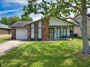 1806 N Ave N, Freeport, TX 77541